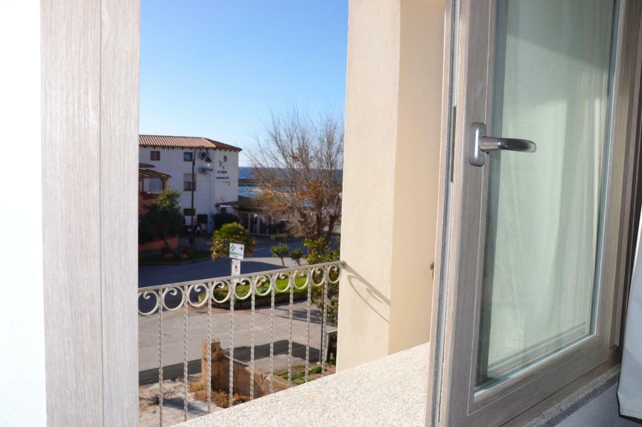 Le Perle Dell'Isola Apartment Isola Rossa Exterior photo