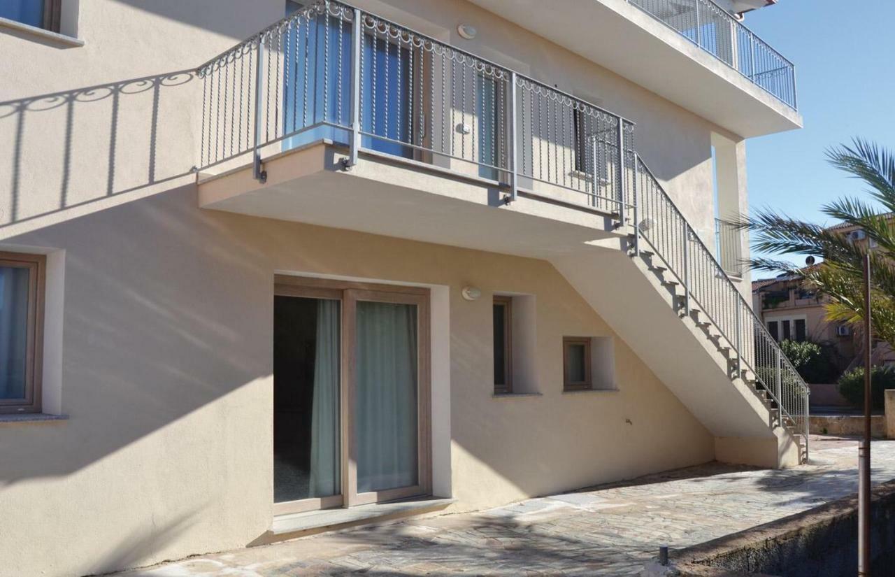 Le Perle Dell'Isola Apartment Isola Rossa Exterior photo